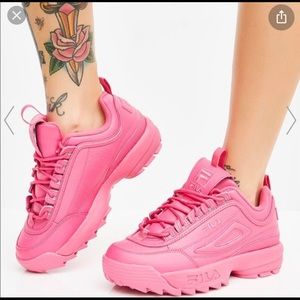 FILA DISRUPTOR CANDY PINK 💗🌸🌷🎀 9.5 NWT& box